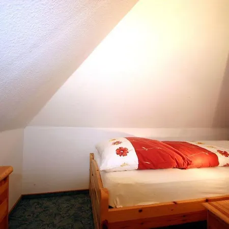 Apartamento Gaestehaeuser-heidehof-wohnung-2 *